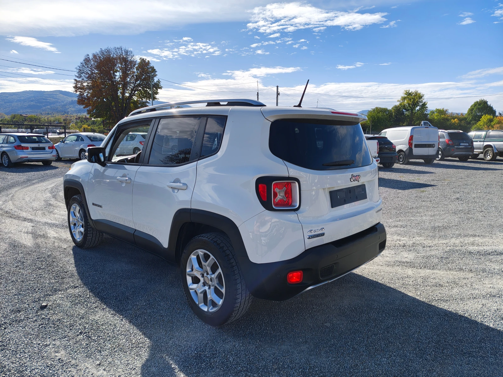 Jeep Renegade 2.0 M-jet | Mobile.bg � ����������� 5