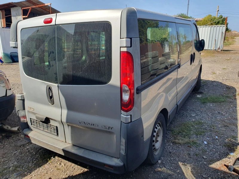 Opel Vivaro 2.0cdti/на части , снимка 3 - Бусове и автобуси - 48548138