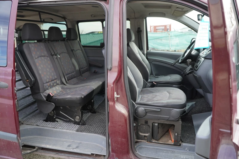 Mercedes-Benz Vito 220CDI, снимка 10 - Бусове и автобуси - 48802051