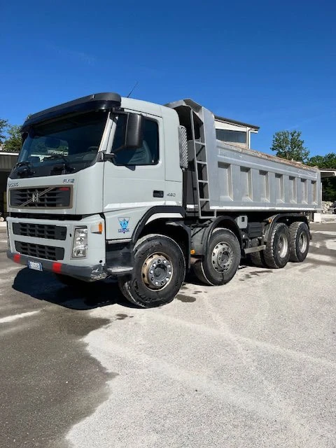 Volvo Fh, снимка 1 - Камиони - 48634076