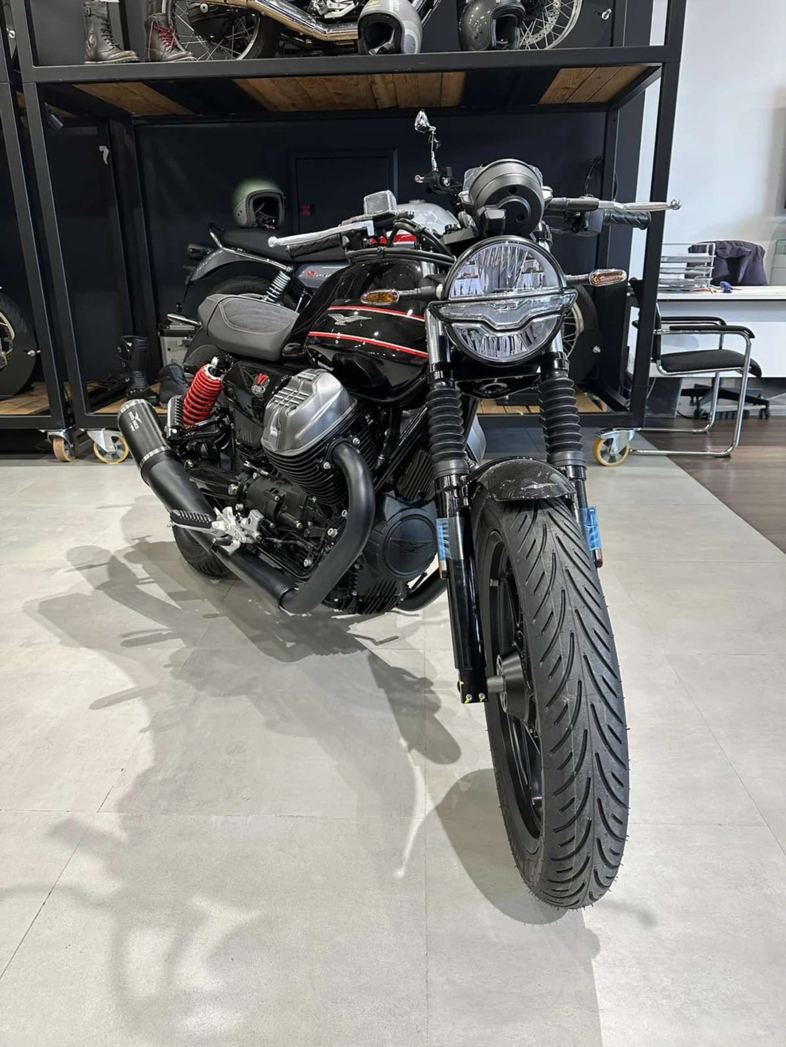 Moto Guzzi V V7 Special edition 