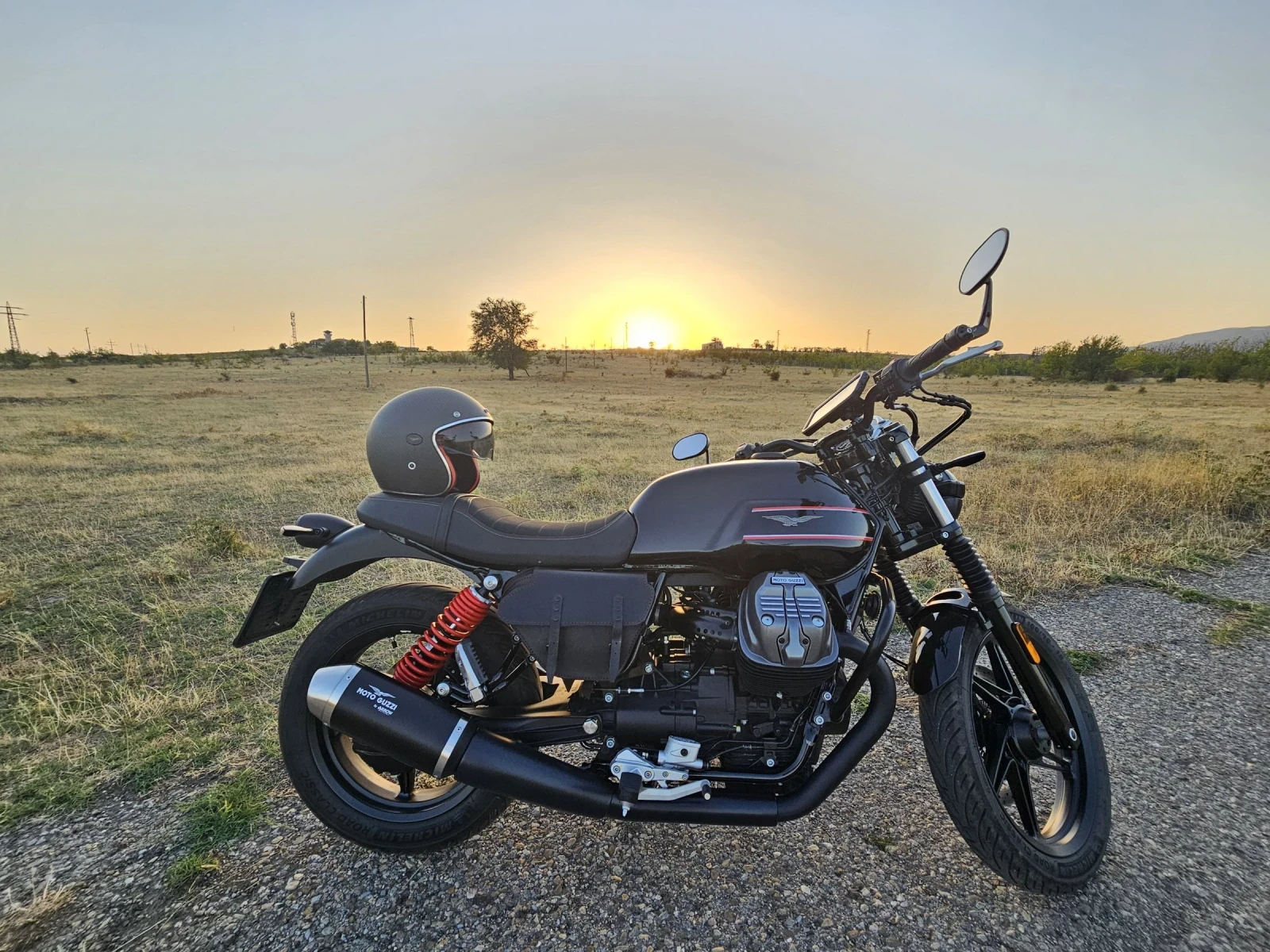 Moto Guzzi V V7 Special edition , снимка 4 - Мотоциклети и мототехника - 54755404