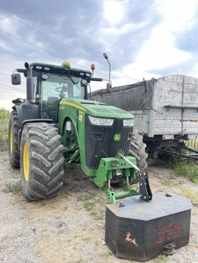      John Deere 8335R