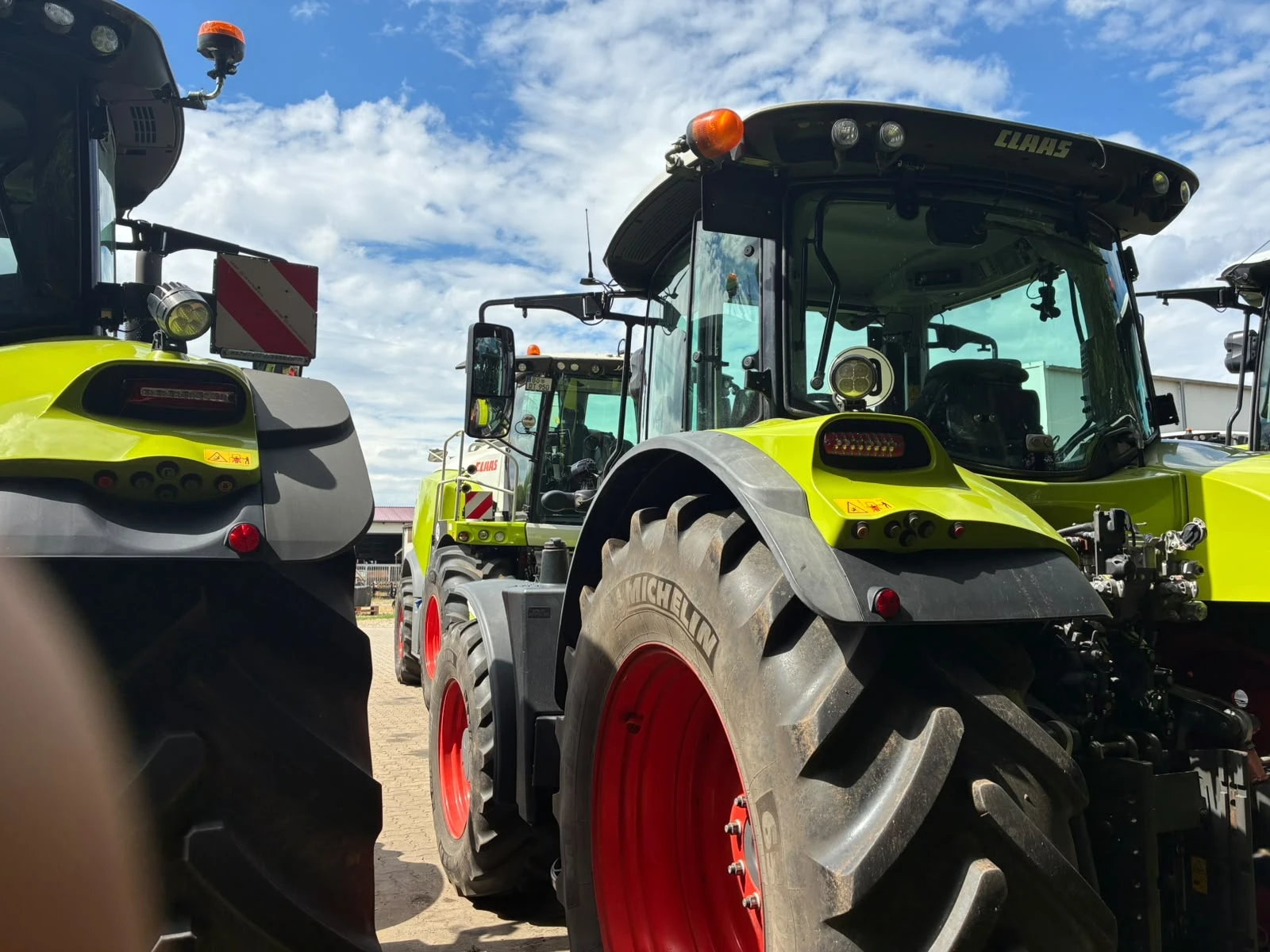 Трактор Claas ARION 650 CEBIS НАВИГАЦИЯ ЛИЗИНГ, снимка 3 - Селскостопанска техника - 55135041