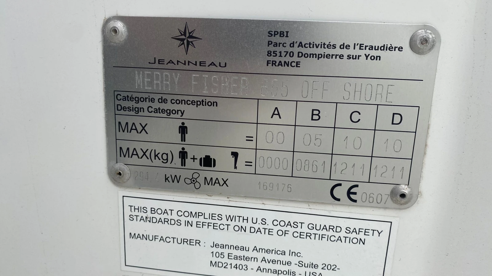 Моторна яхта Jeanneau Merry Fisher 855, снимка 5 - Воден транспорт - 53933887