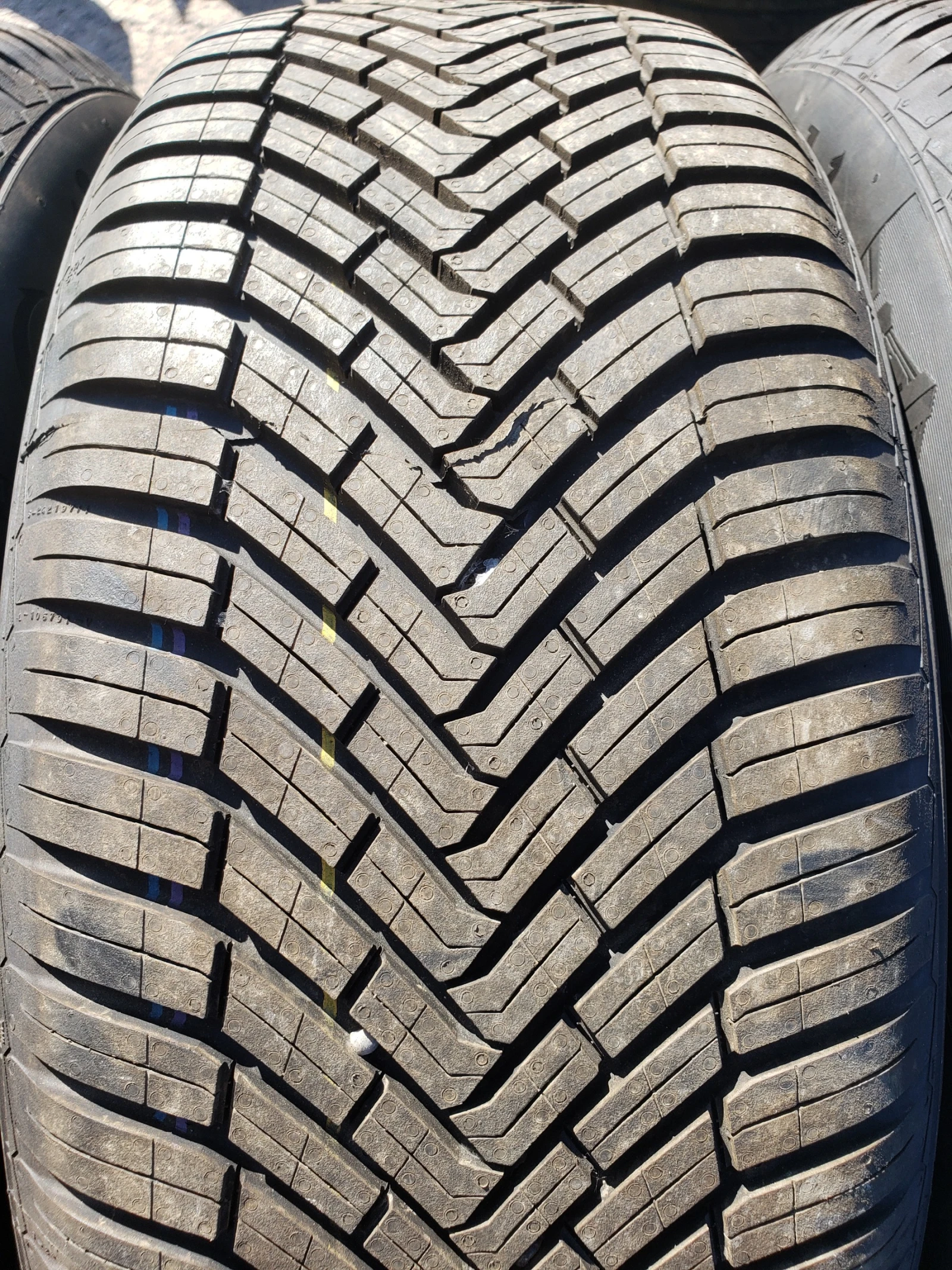  225/55R17 | Mobile.bg   1