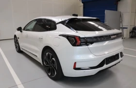 Zeekr 001 RWD Long Range 100 kWh, снимка 4