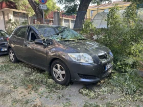 Toyota Auris, снимка 2