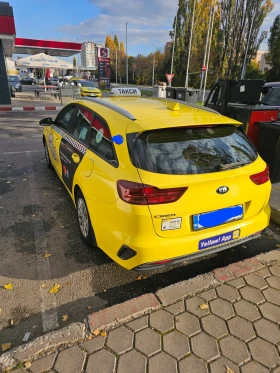 Kia Ceed  1.5 T/ГАЗ, снимка 3