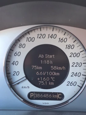 Mercedes-Benz E 220, снимка 6