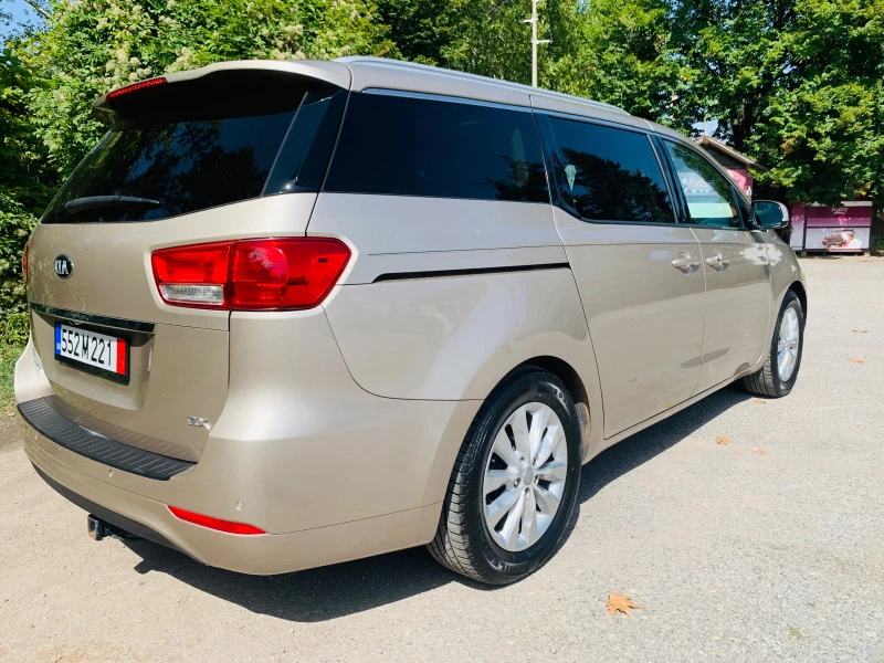 Kia Sedona LAMBADA II, снимка 8 - Автомобили и джипове - 42281281