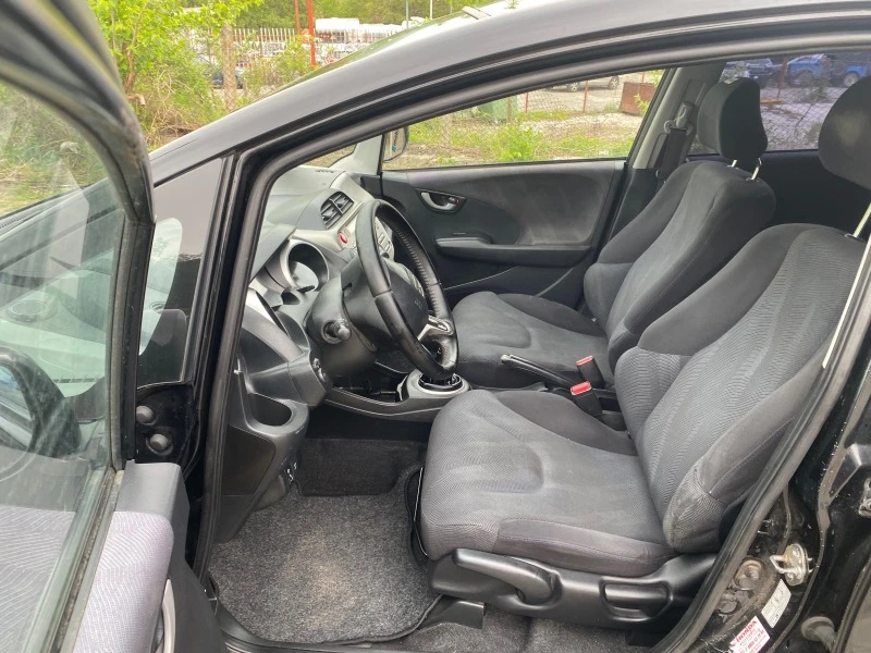 Honda Jazz 1.4 Швейцария, снимка 8 - Автомобили и джипове - 45304656