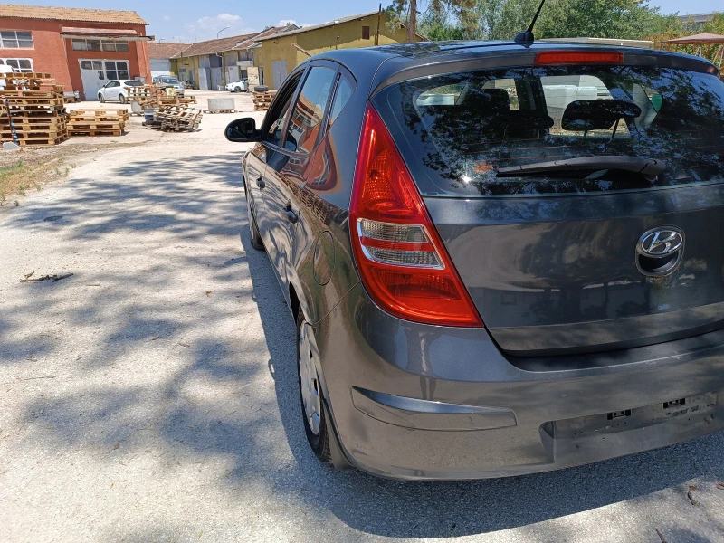 Hyundai I30, снимка 4 - Автомобили и джипове - 47226705