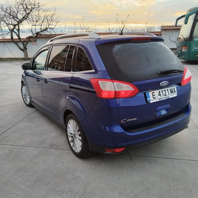 Ford Grand C-Max, снимка 13 - Автомобили и джипове - 48262520