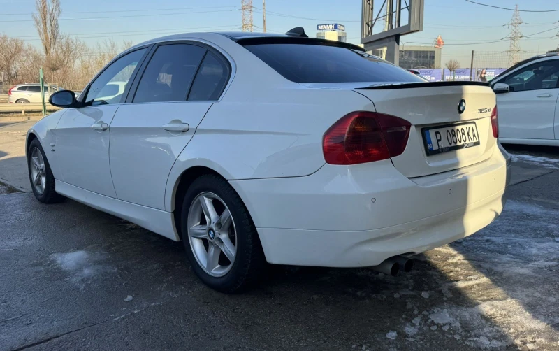 BMW 325 Xi, снимка 7 - Автомобили и джипове - 48618765