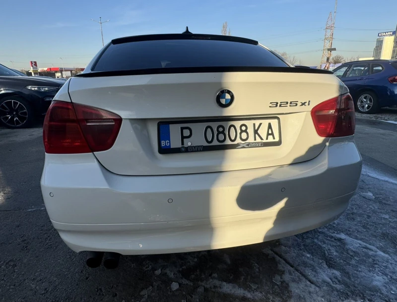 BMW 325 Xi, снимка 6 - Автомобили и джипове - 48618765