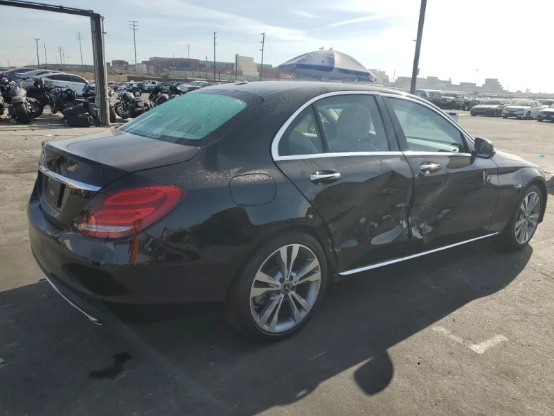 Mercedes-Benz C 300, снимка 6 - Автомобили и джипове - 48830617