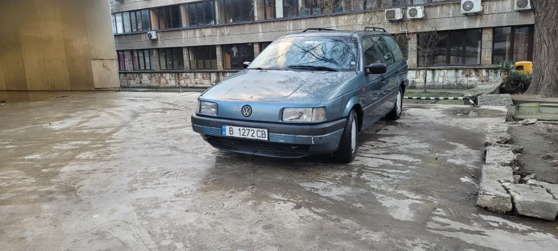 VW Passat, снимка 2 - Автомобили и джипове - 48832746