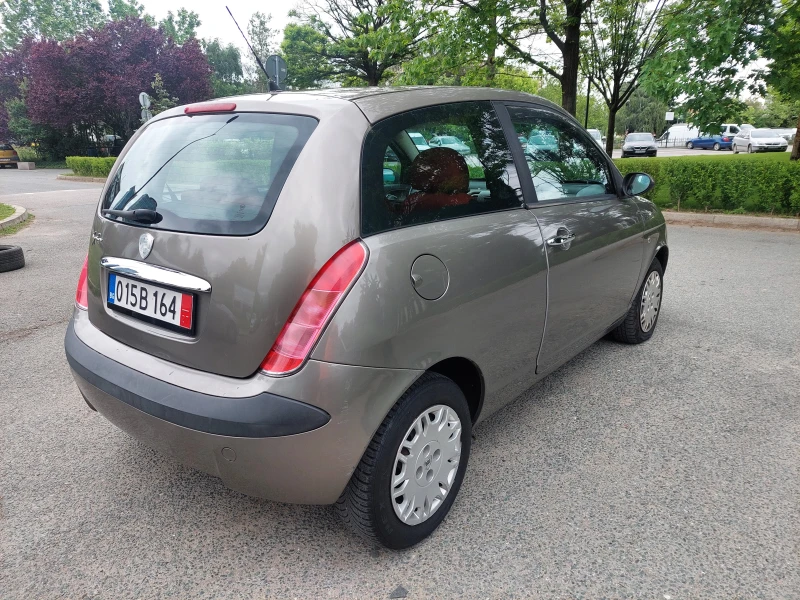 Lancia Ypsilon 1, 2i 60ps KLIMA, снимка 4 - Автомобили и джипове - 50506569