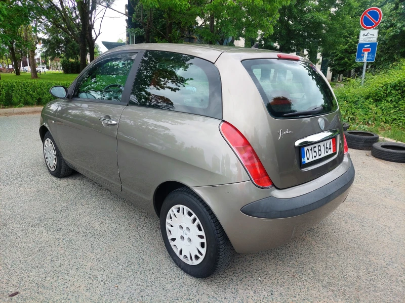 Lancia Ypsilon 1, 2i 60ps KLIMA, снимка 5 - Автомобили и джипове - 50506569