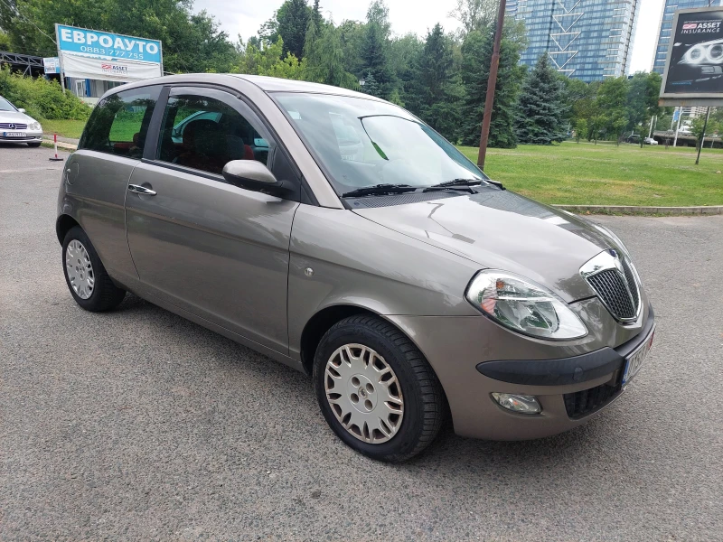 Lancia Ypsilon 1, 2i 60ps KLIMA, снимка 3 - Автомобили и джипове - 50506569
