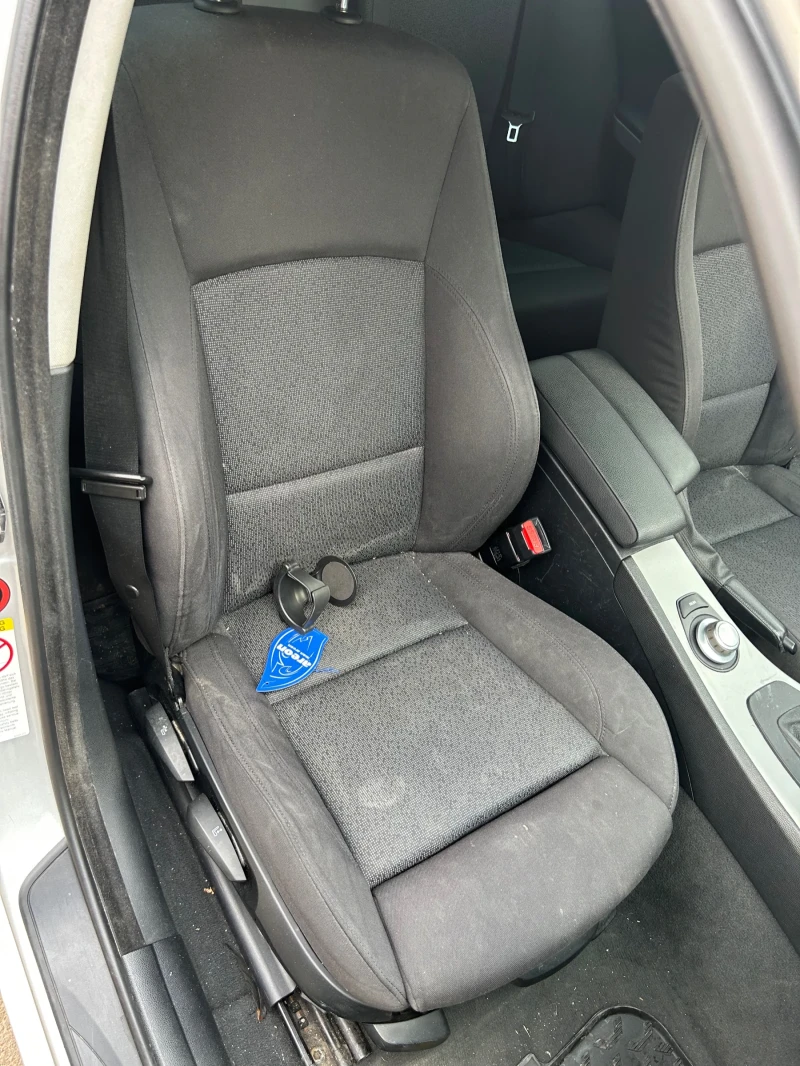 BMW 320 2.0, снимка 11 - Автомобили и джипове - 52611969