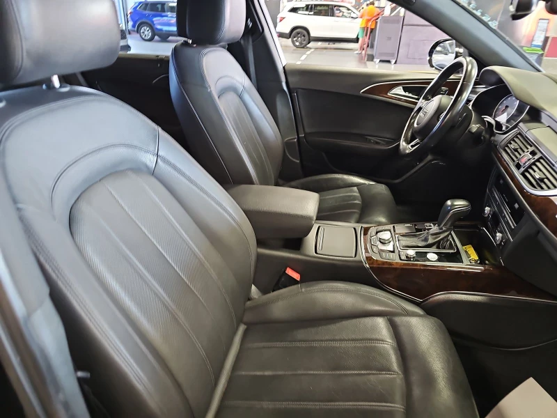 Audi A6 3.0T* PRESTIGE* MATRIX* BOSE* ПОДГРЕВ* КАМЕРА* КЕЙ, снимка 13 - Автомобили и джипове - 52835566