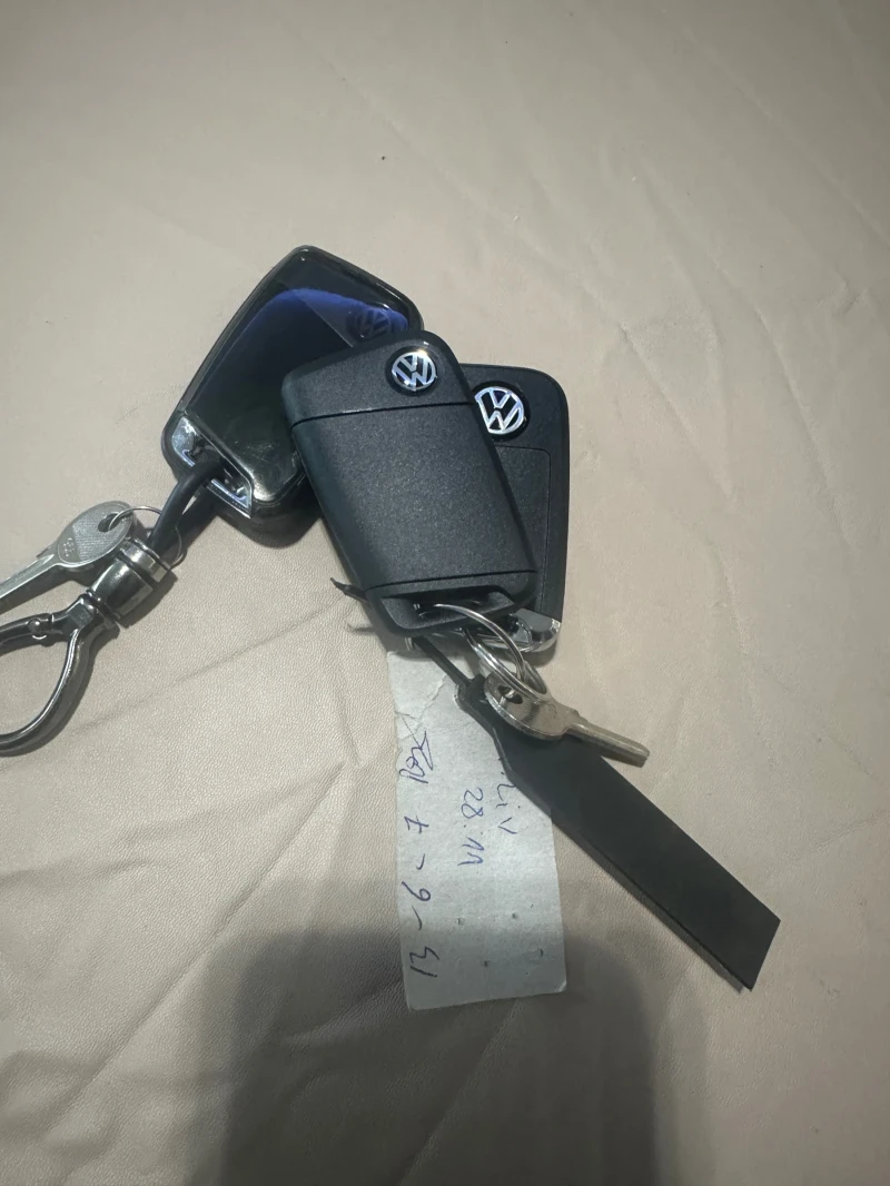 VW Passat 2.0 TDI, снимка 5 - Автомобили и джипове - 52517235