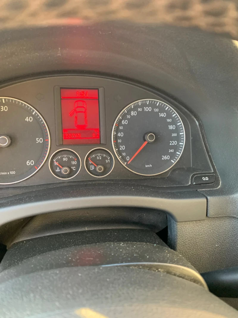 VW Golf Plus 1.9 TDI, снимка 6 - Автомобили и джипове - 52553450