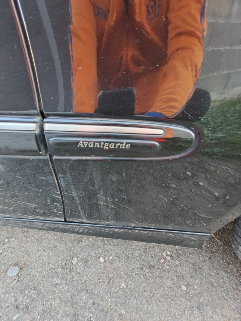 Mercedes-Benz E 220, снимка 13 - Автомобили и джипове - 52739152