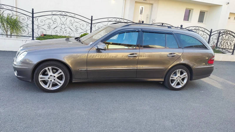 Mercedes-Benz E 320 W211, снимка 3 - Автомобили и джипове - 52838538