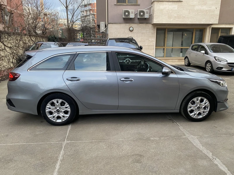 Kia Ceed 1.5 T-GDI /1.5 T-GDi / DynamicLine /SW , снимка 4 - Автомобили и джипове - 53262978