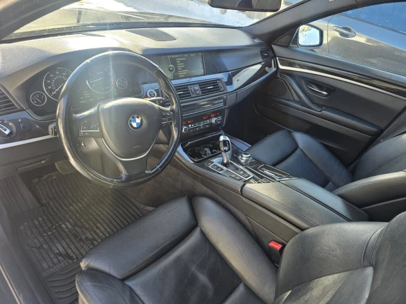 BMW 535 i X-DRIVE* KEYLESS* 360CAM* АвтоКредит(ЦЕНА ДО БГ), снимка 9 - Автомобили и джипове - 53448302