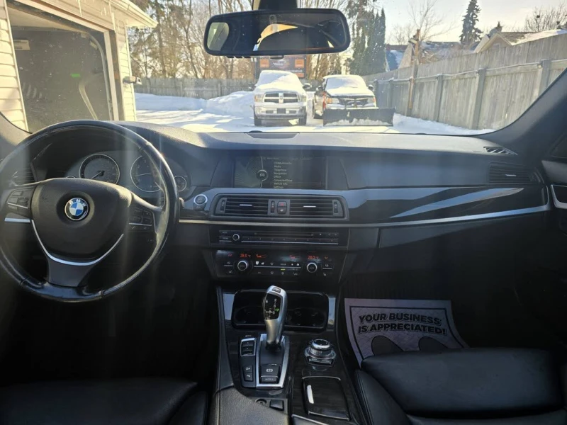 BMW 535 i X-DRIVE* KEYLESS* 360CAM* АвтоКредит(ЦЕНА ДО БГ), снимка 11 - Автомобили и джипове - 53448302