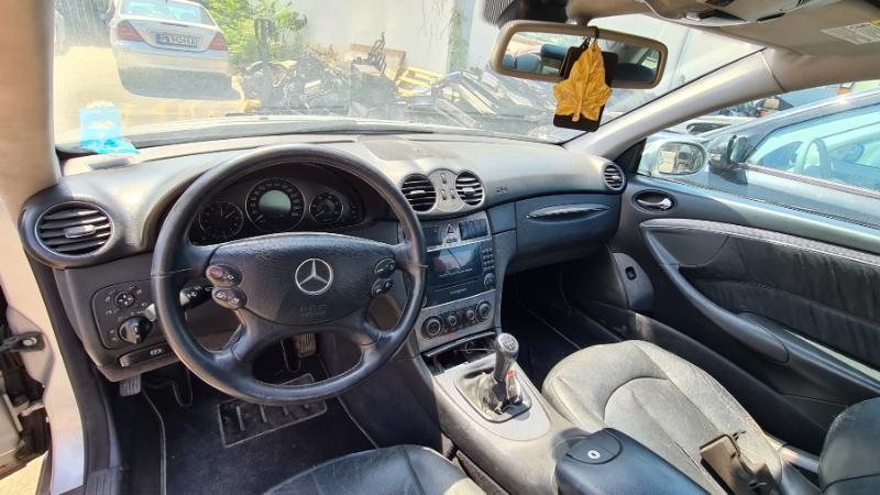 Mercedes-Benz CLK 270CDI на части, снимка 9 - Автомобили и джипове - 45751511