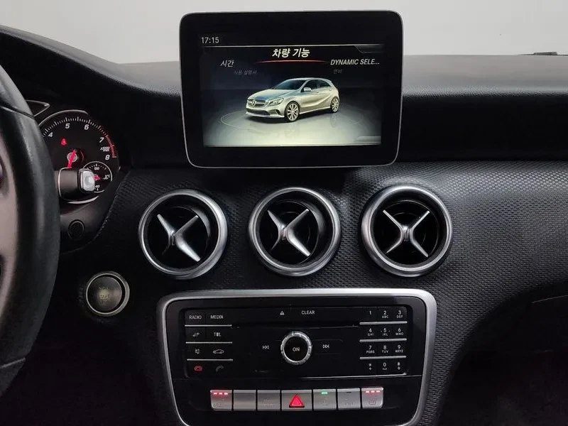 Mercedes-Benz A 200 2.0, снимка 15 - Автомобили и джипове - 54279047