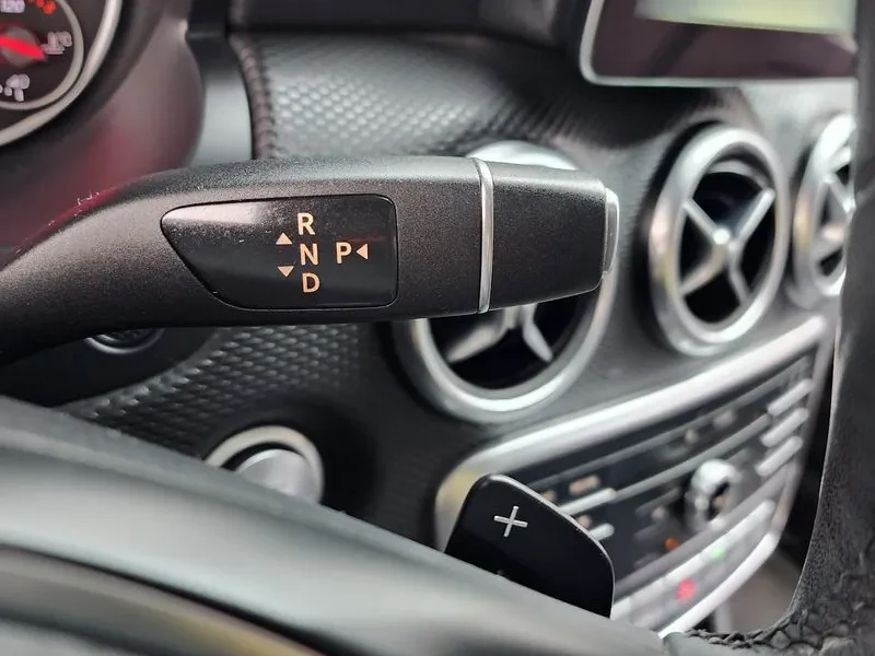 Mercedes-Benz A 200 2.0, снимка 9 - Автомобили и джипове - 54279047