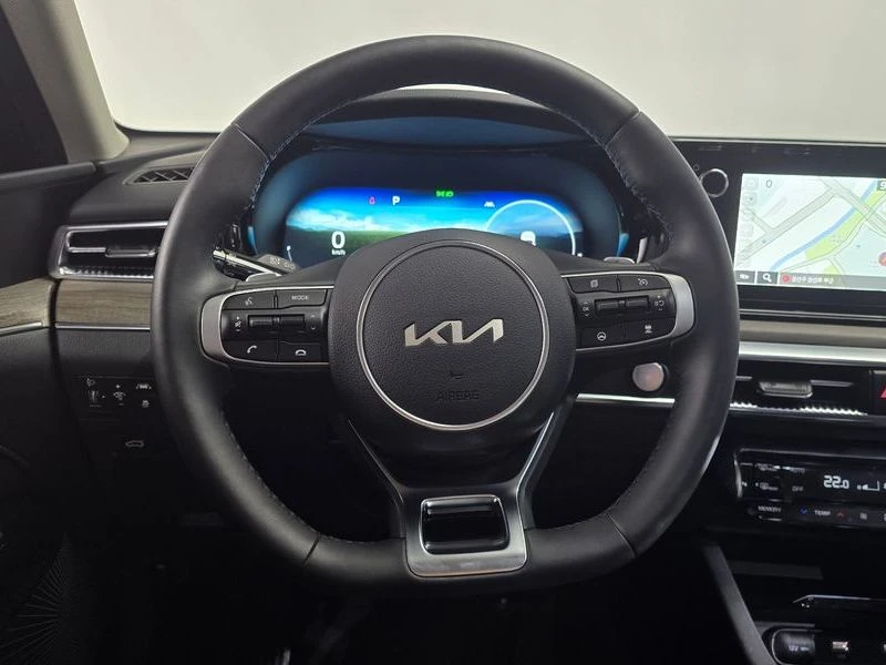 Kia K5 1.6 Turbo, снимка 13 - Автомобили и джипове - 56268366