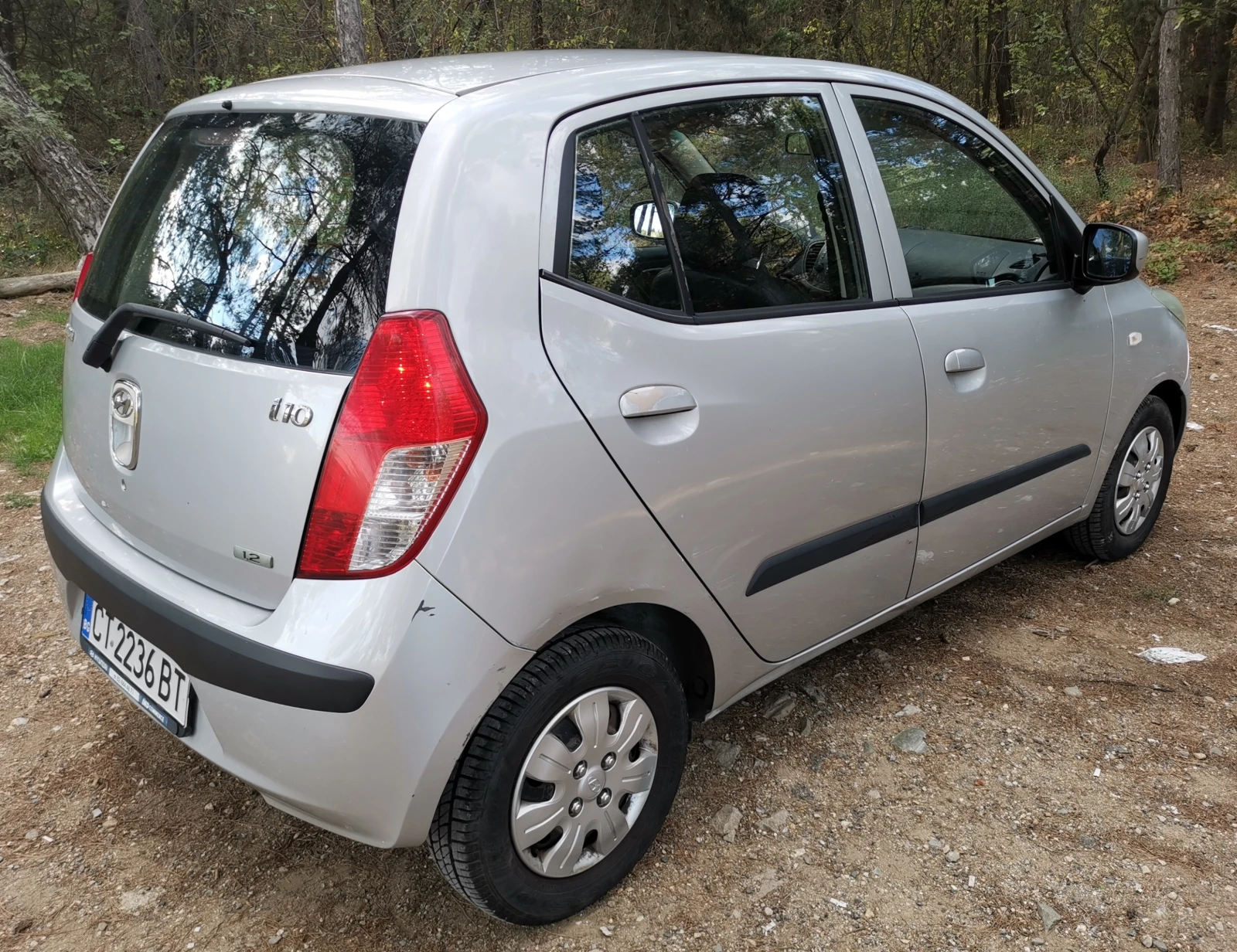 Hyundai I10 1.2 - 4цил. 78к.с. - реални километри, климатик - изображение 9