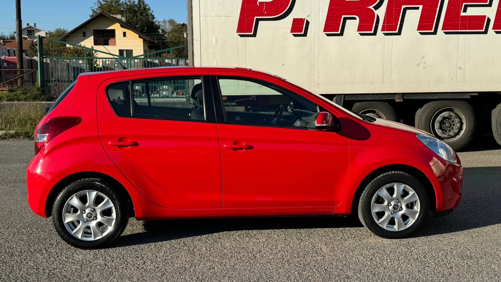 Hyundai I20 1.3 motor Toyota  Euro 5 - изображение 7