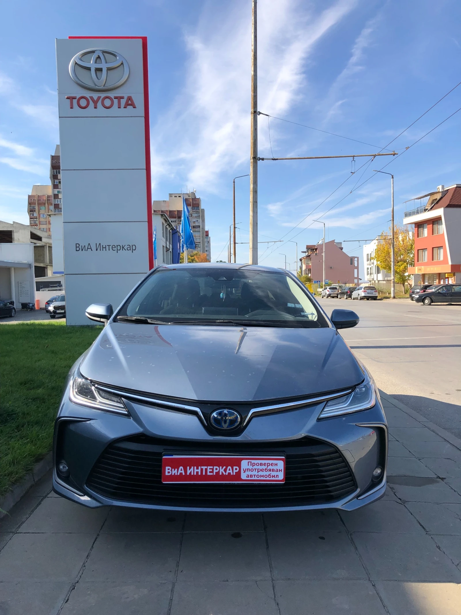 Toyota Corolla 1.8 HSD Executive Plus - изображение 2