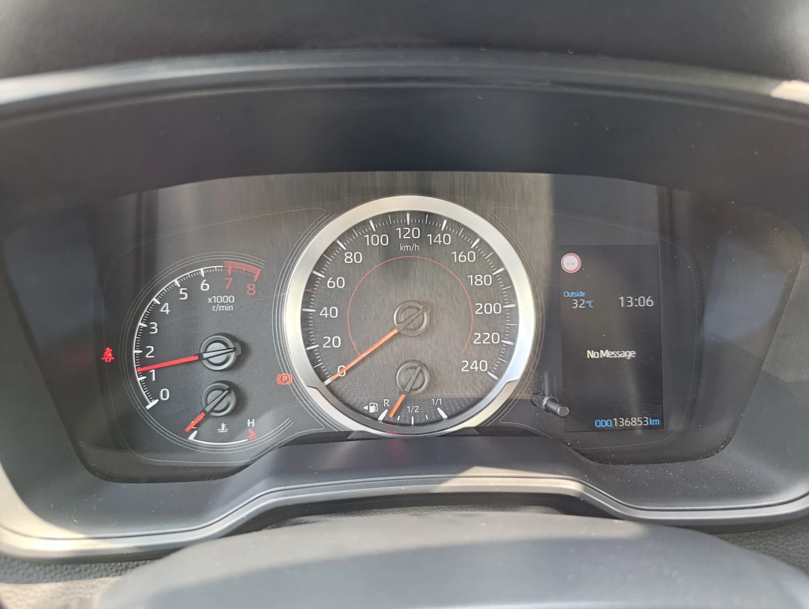 Toyota Corolla 1.5 DYNAMIC FORCE | Mobile.bg   15