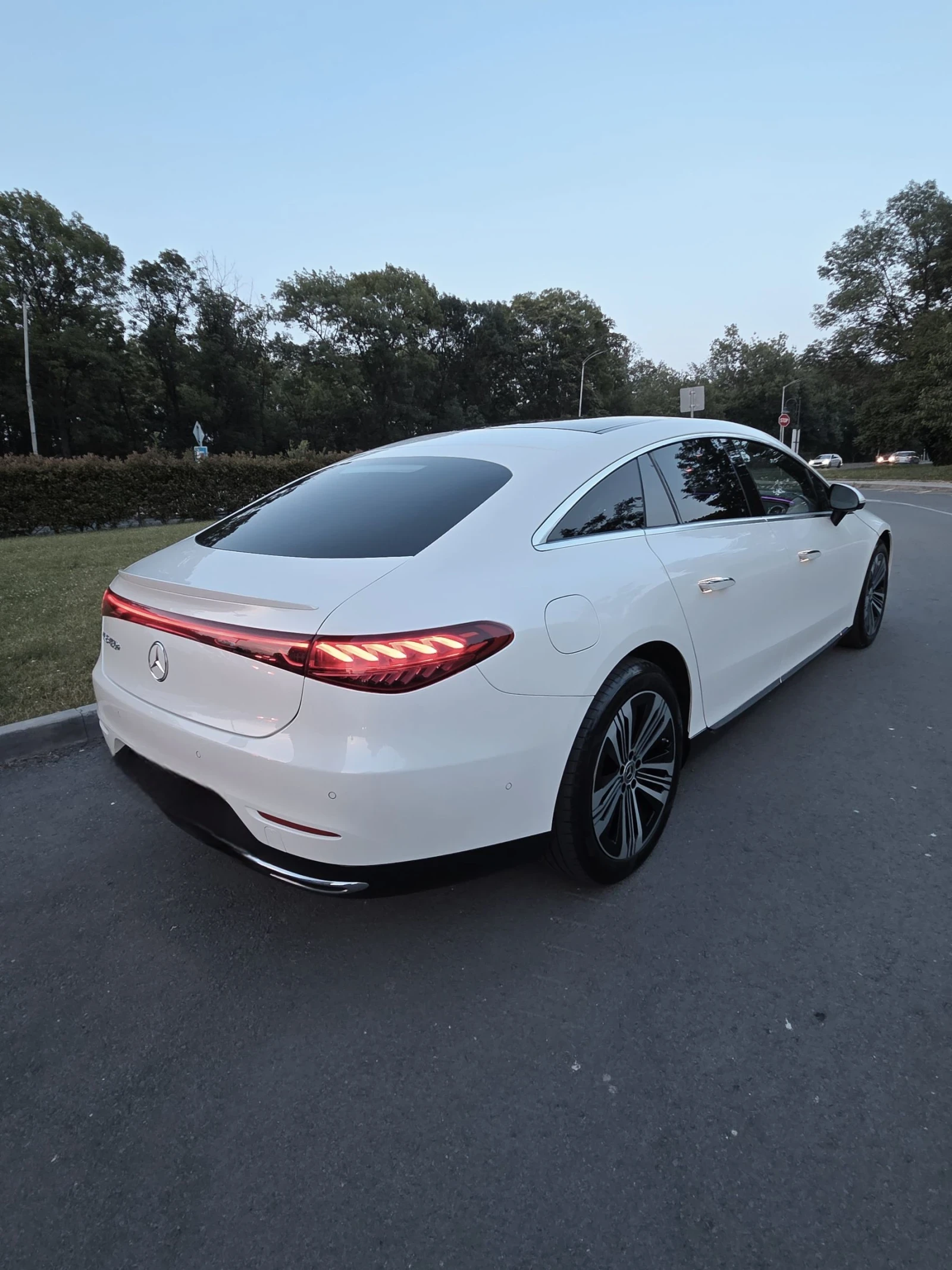 Mercedes-Benz EQS 450+ НОВ ВНОС ГЕРМАНИЯ В ГАРАНЦИЯ - изображение 7