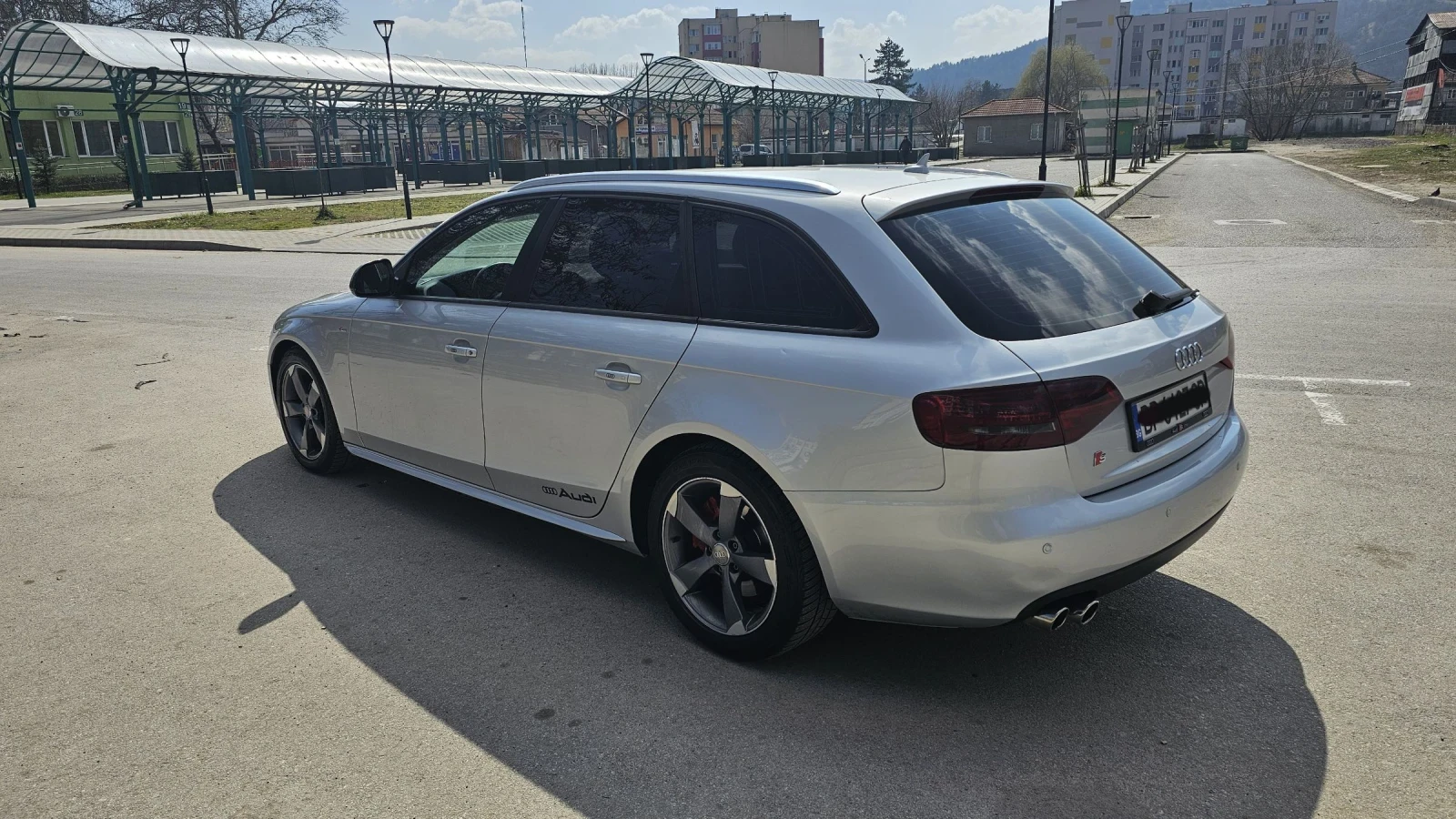 Audi A4 2.0 143kc, снимка 5 - Автомобили и джипове - 50862590