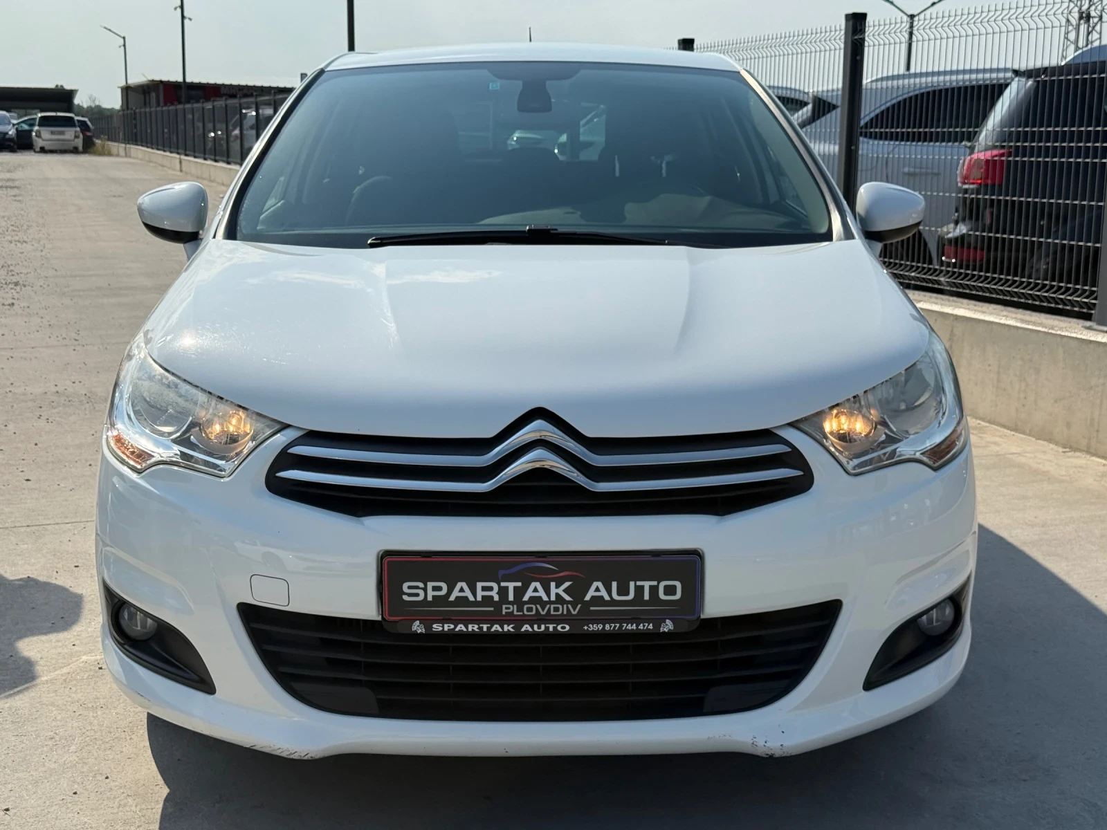 Citroen C4 1.6E-HDI* 115к.с* 2013г* 147.000КМ* НОВА*  - изображение 2