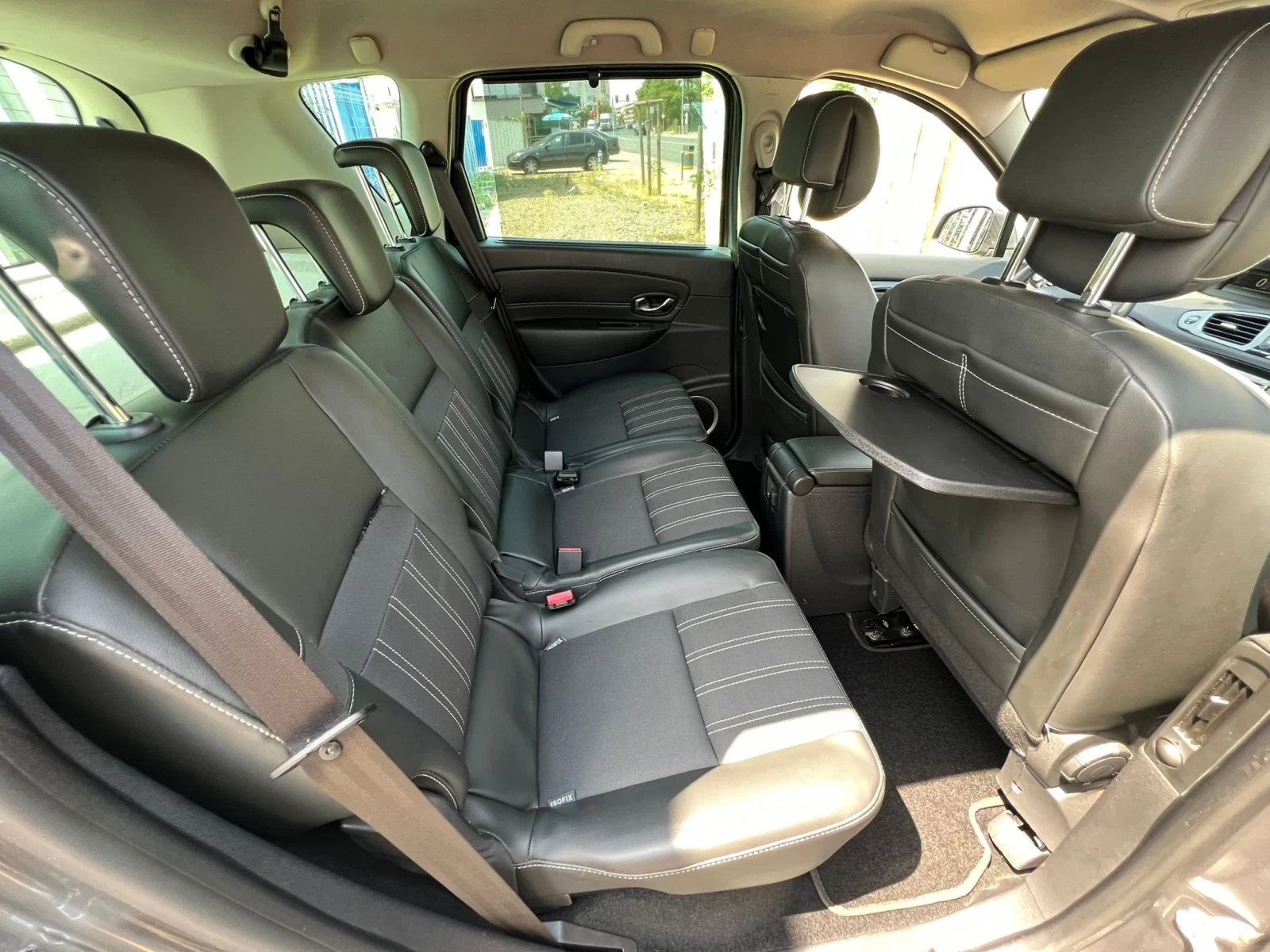 Renault Megane XMOD/1.6dCi - изображение 10