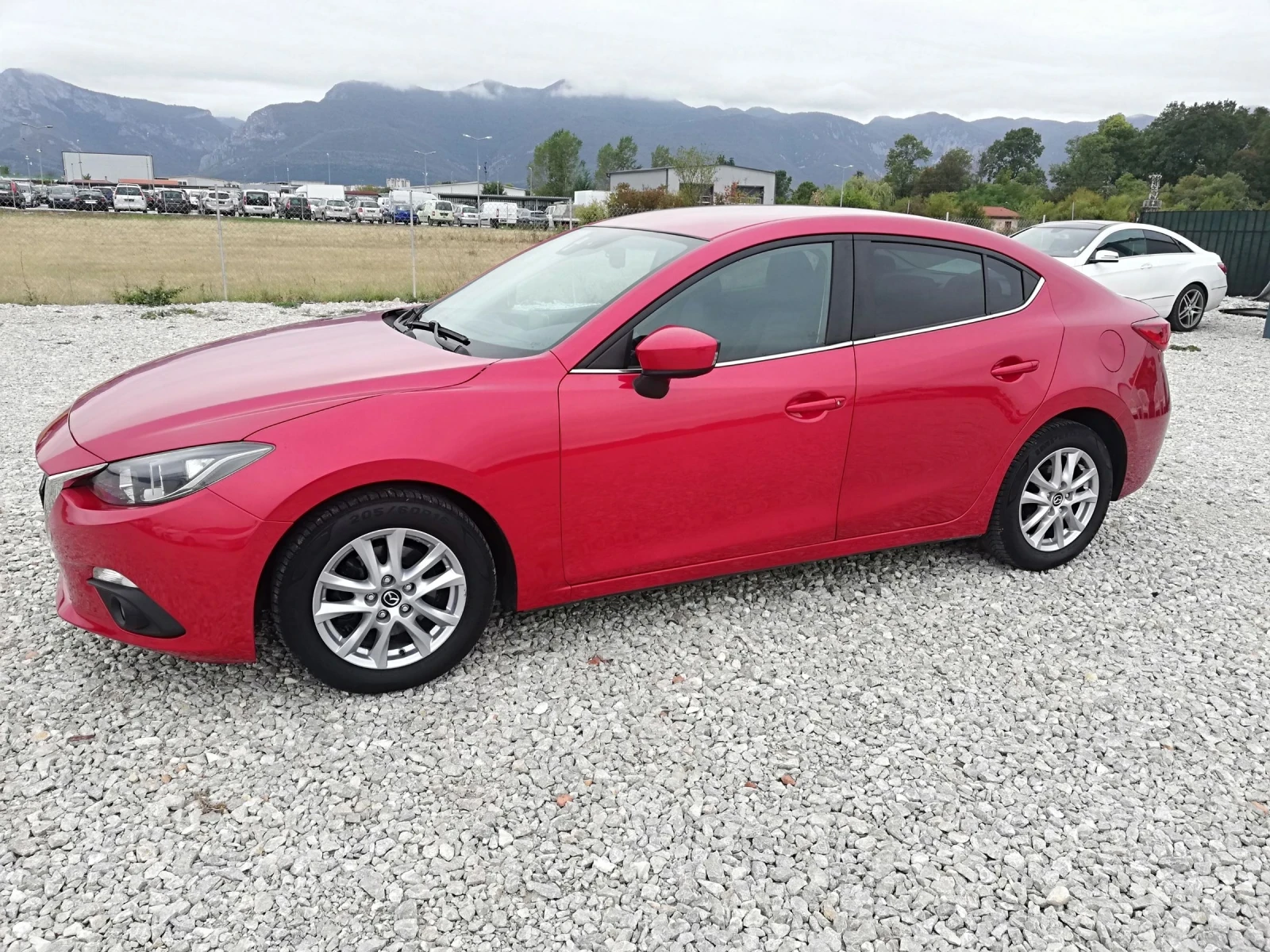 Mazda 3 2.0i klima navi - изображение 3