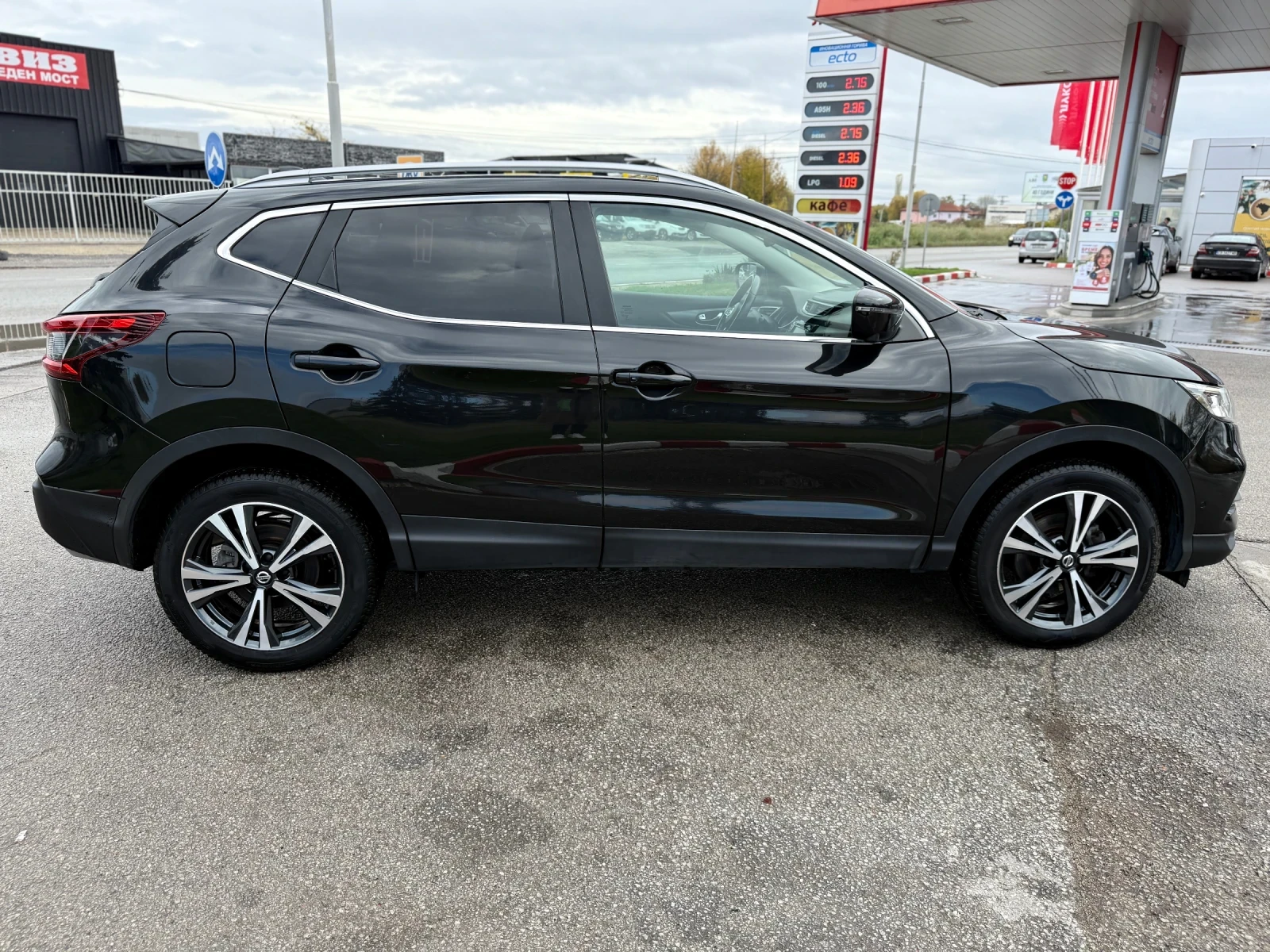 Nissan Qashqai 1.3DIG-T | Mobile.bg — изображение 6