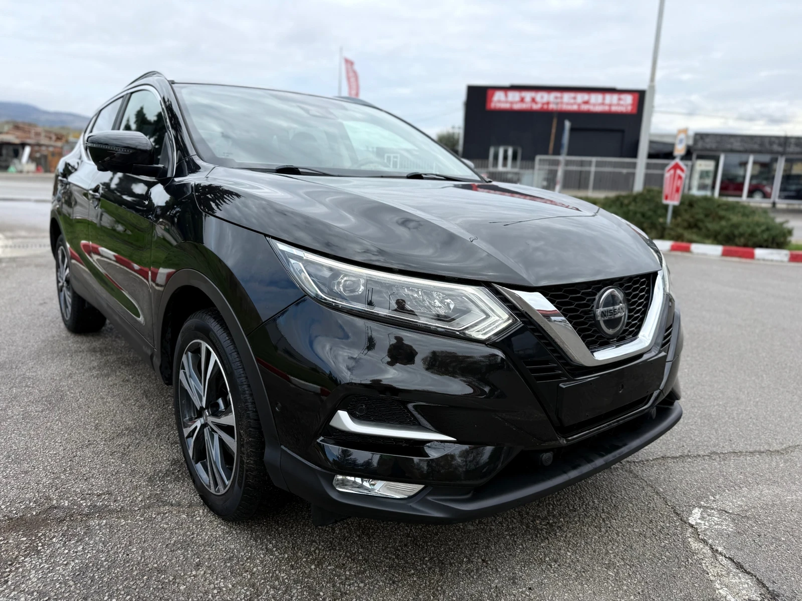 Nissan Qashqai 1.3DIG-T | Mobile.bg — изображение 7