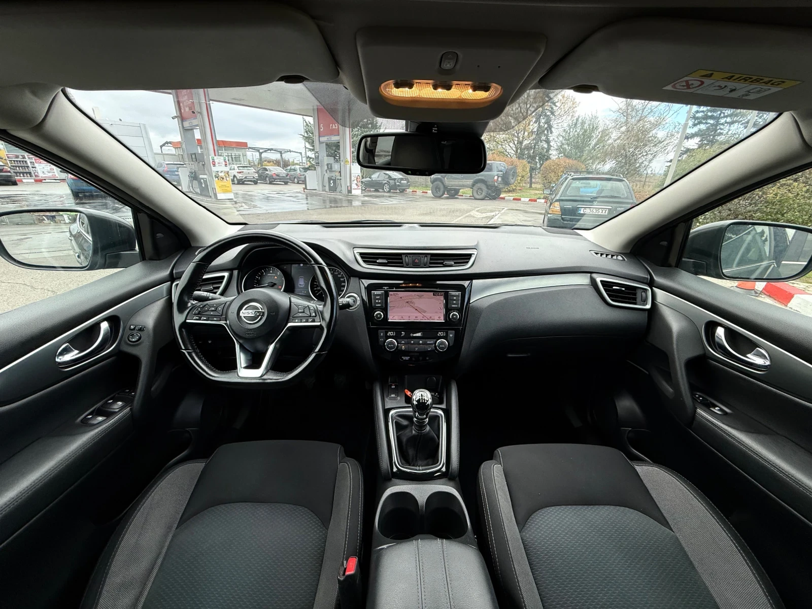 Nissan Qashqai 1.3DIG-T | Mobile.bg — изображение 8
